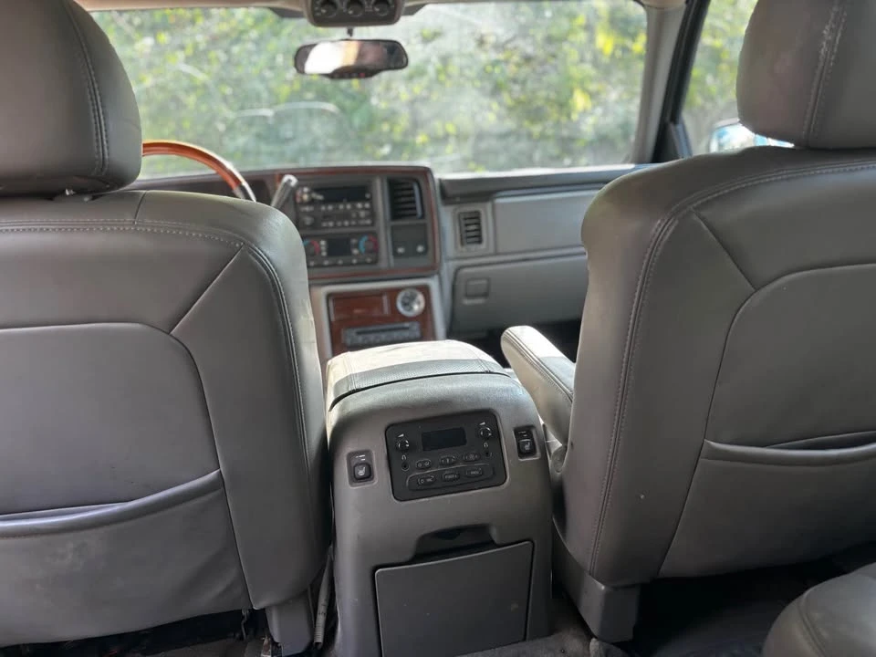 2004 Cadillac Escalade & EXT 2nd Gen - Image 16 of 20