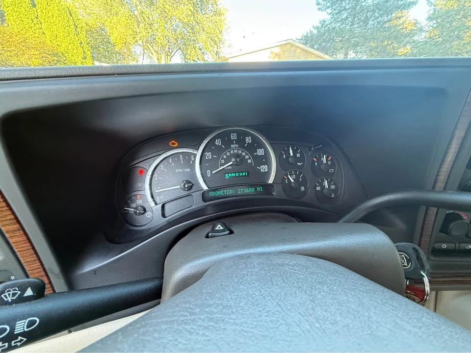 2004 Cadillac Escalade & EXT 2nd Gen - Image 18 of 19