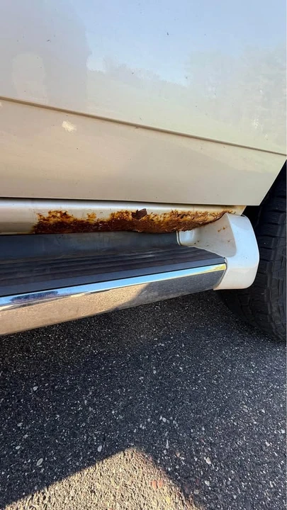 2004 Cadillac Escalade & EXT 2nd Gen - Image 16 of 19