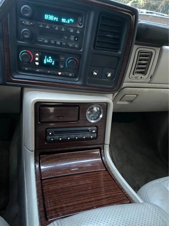 2004 Cadillac Escalade & EXT 2nd Gen - Image 5 of 7