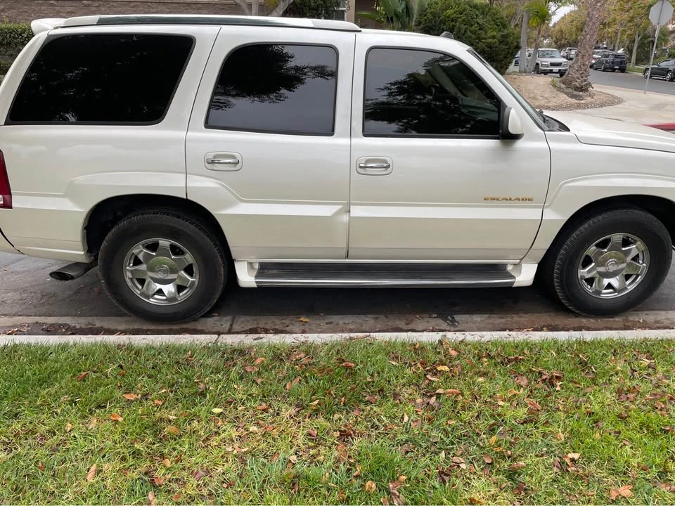 2004 Cadillac Escalade & EXT 2nd Gen - Image 6 of 10