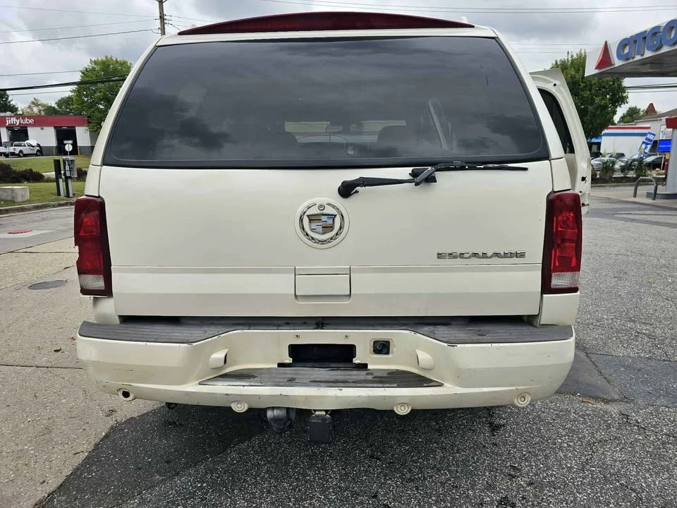 2004 Cadillac Escalade & EXT 2nd Gen - Image 6 of 8