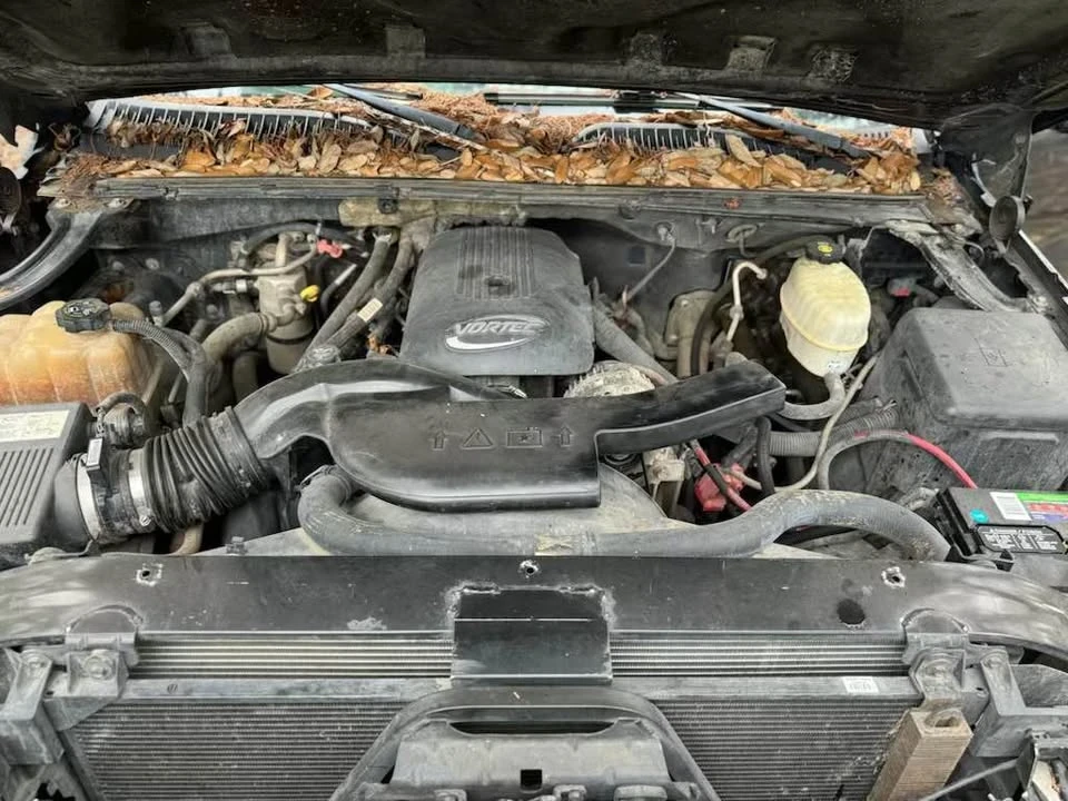 2004 Cadillac Escalade & EXT 2nd Gen - Image 9 of 13