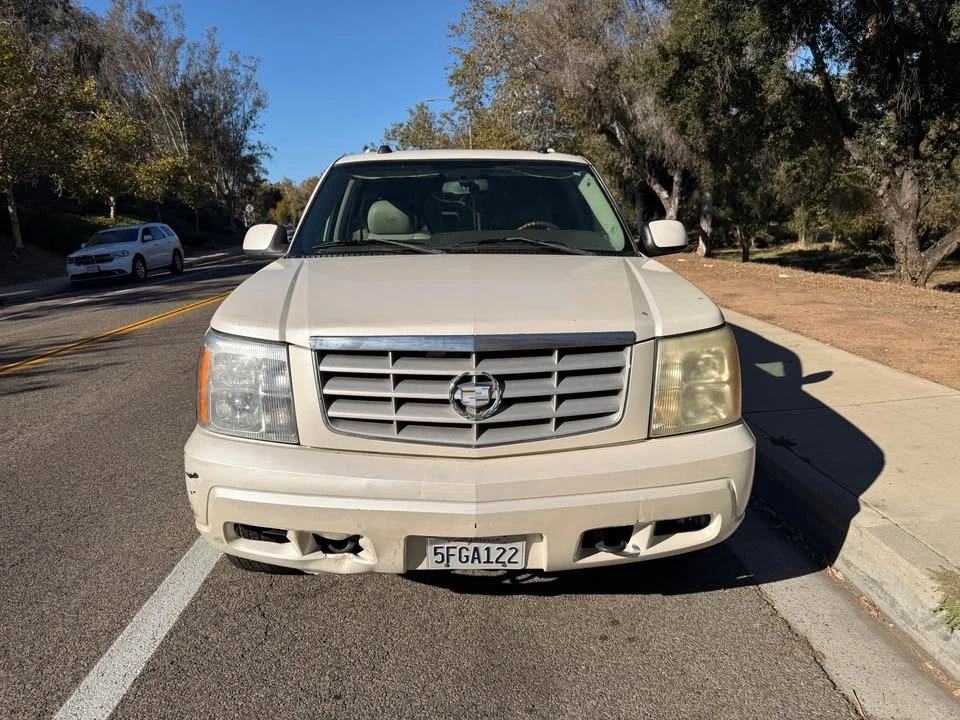 2004 Cadillac Escalade & EXT 2nd Gen - Image 8 of 10