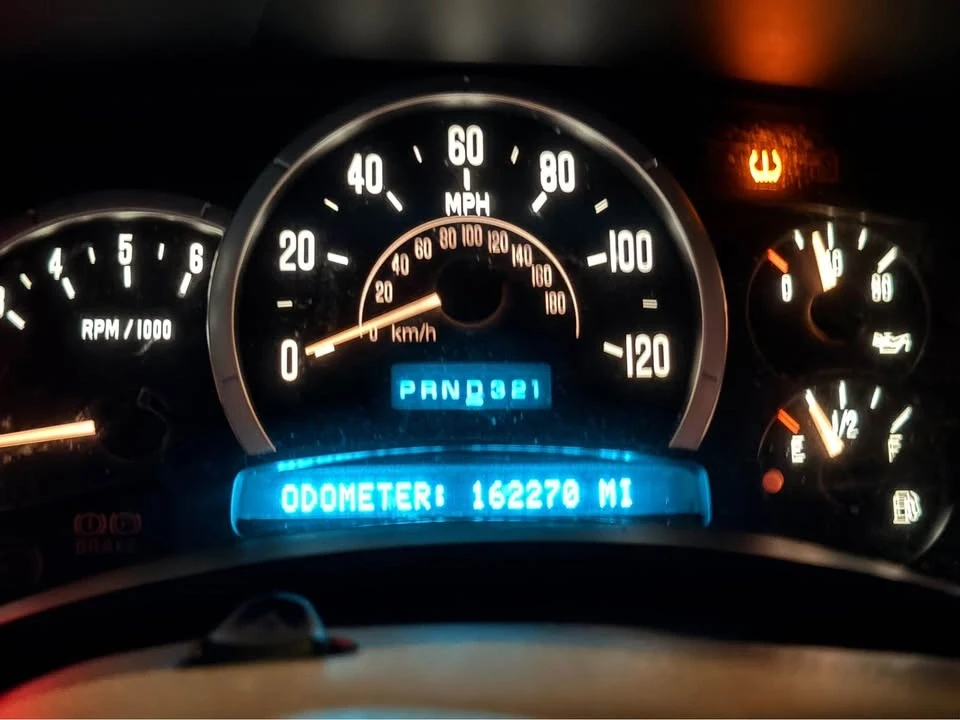 2004 Cadillac Escalade & EXT 2nd Gen - Image 9 of 10