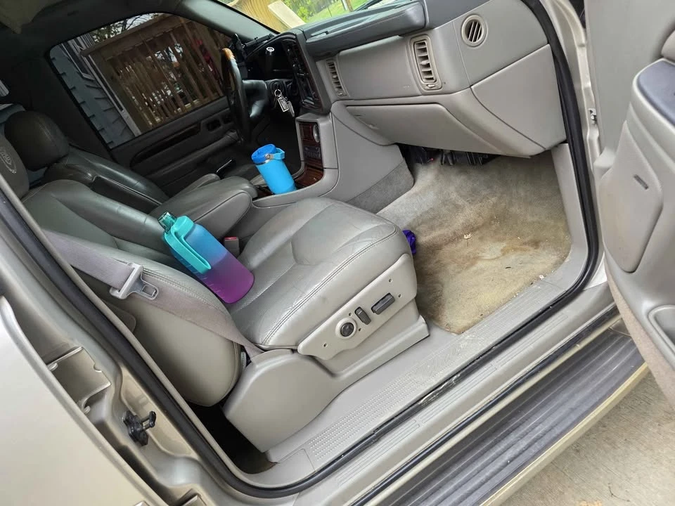 2004 Cadillac Escalade & EXT 2nd Gen - Image 7 of 19