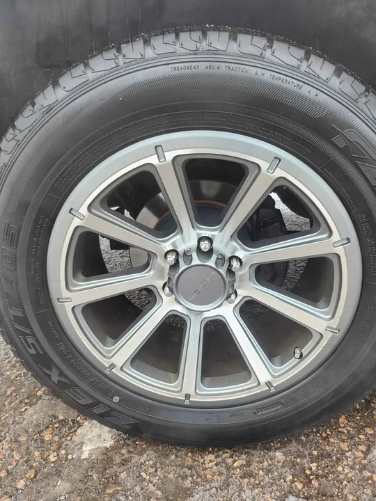 2004 Cadillac Escalade & EXT 2nd Gen - Image 15 of 17