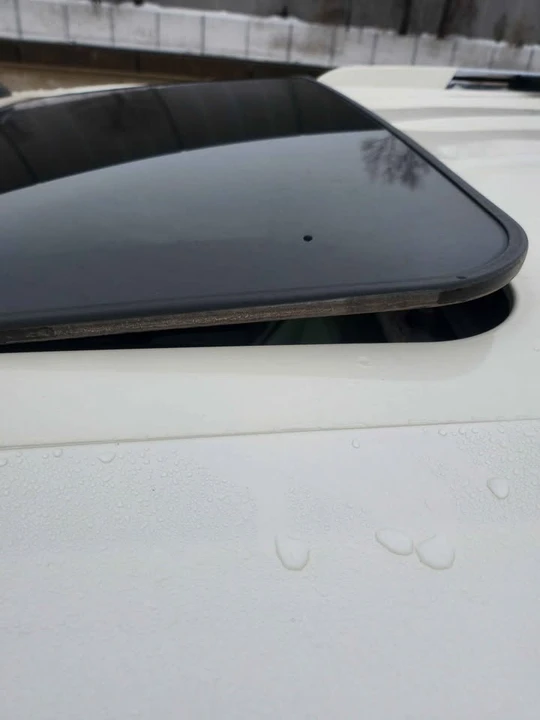 2004 Cadillac Escalade & EXT 2nd Gen - Image 4 of 17