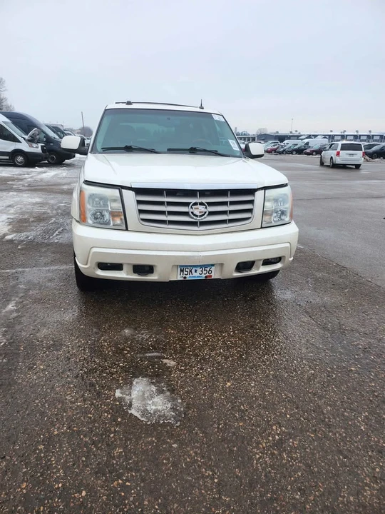 2004 Cadillac Escalade & EXT 2nd Gen - Image 11 of 17