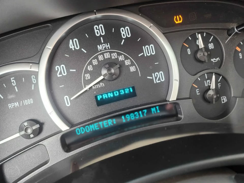 2004 Cadillac Escalade & EXT 2nd Gen - Image 7 of 17