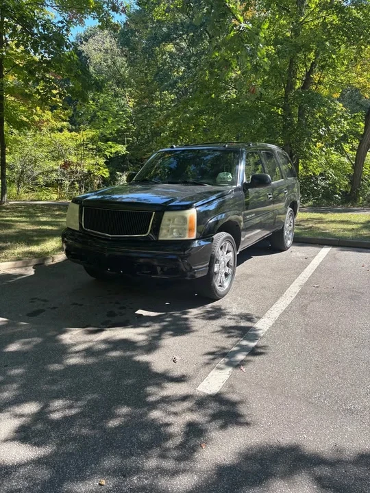 2004 Cadillac Escalade & EXT 2nd Gen - Image 8 of 10