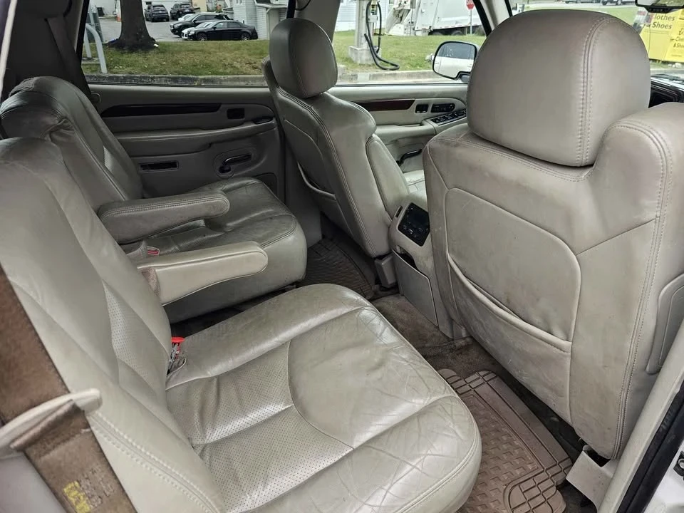 2004 Cadillac Escalade & EXT 2nd Gen - Image 6 of 6