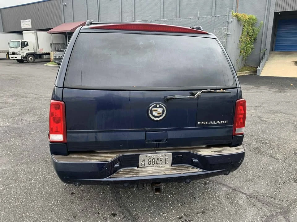 2004 Cadillac Escalade & EXT 2nd Gen - Image 4 of 6