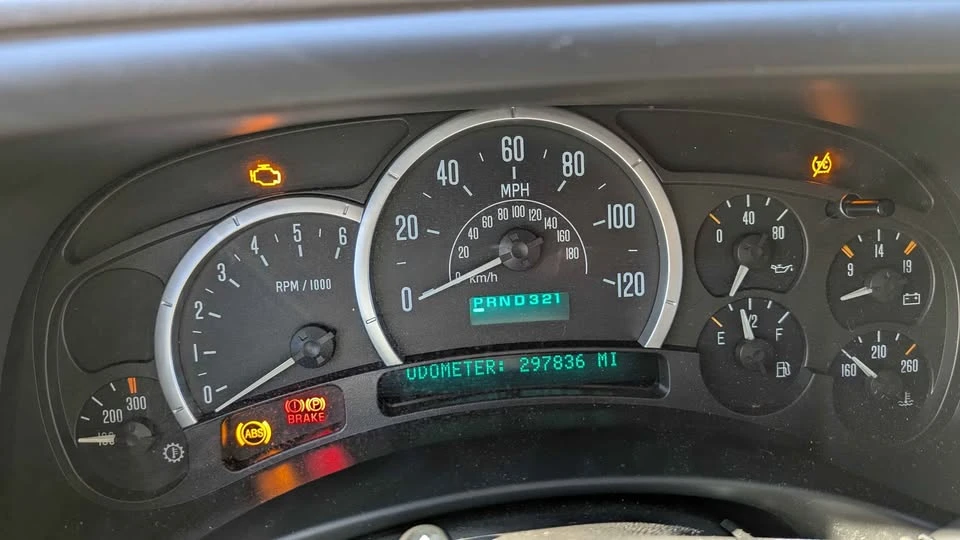 2004 Cadillac Escalade & EXT 2nd Gen - Image 16 of 17