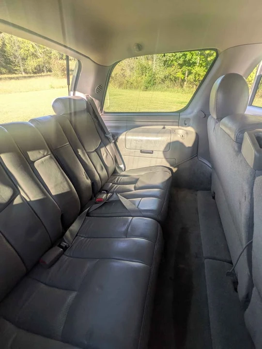 2004 Cadillac Escalade & EXT 2nd Gen - Image 13 of 20