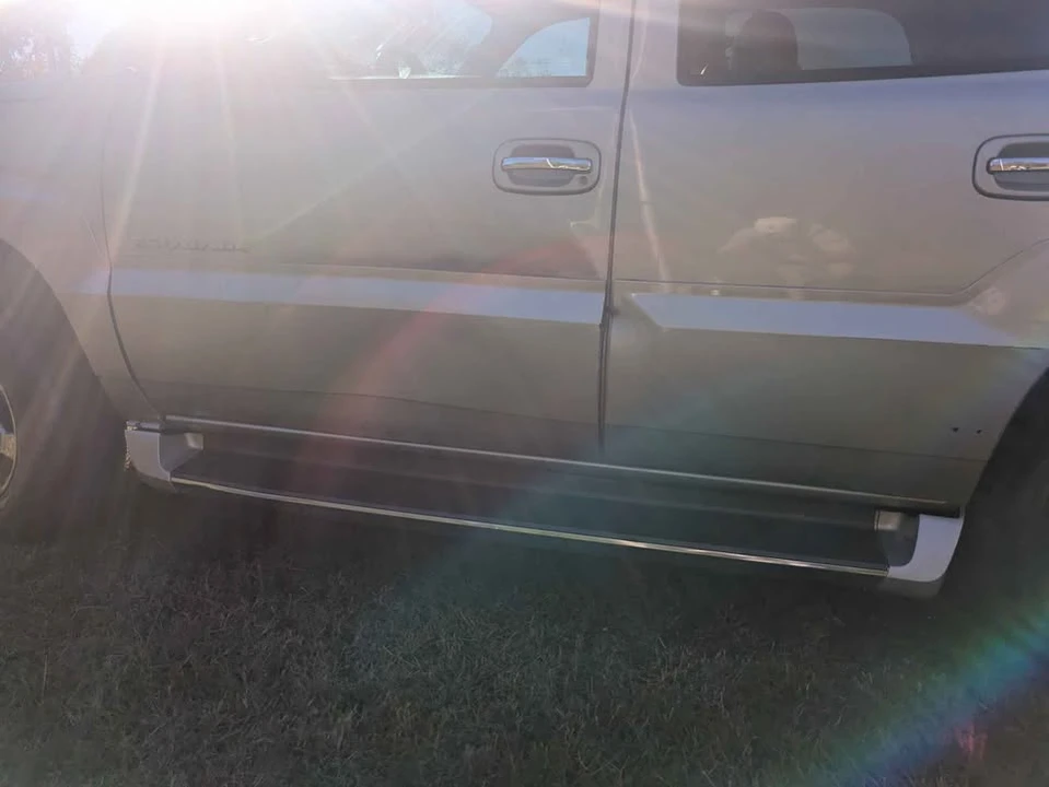 2004 Cadillac Escalade & EXT 2nd Gen - Image 4 of 20