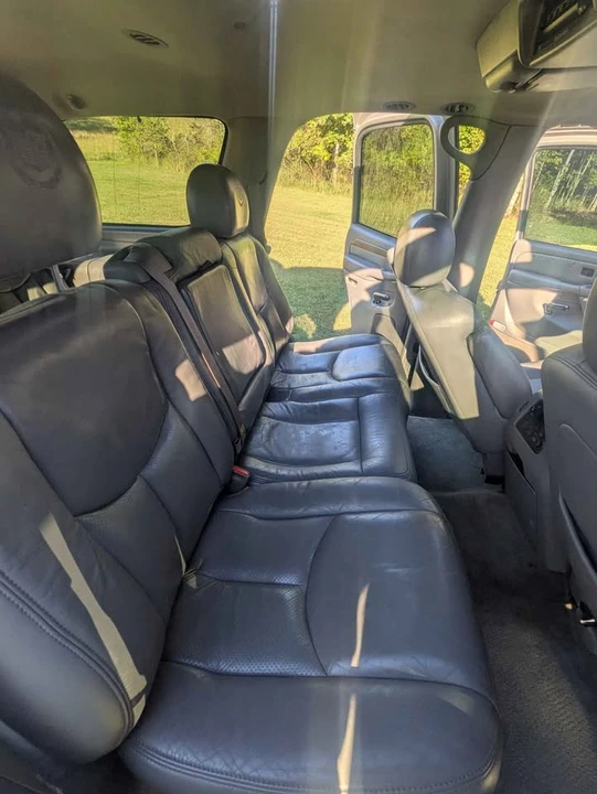 2004 Cadillac Escalade & EXT 2nd Gen - Image 14 of 20