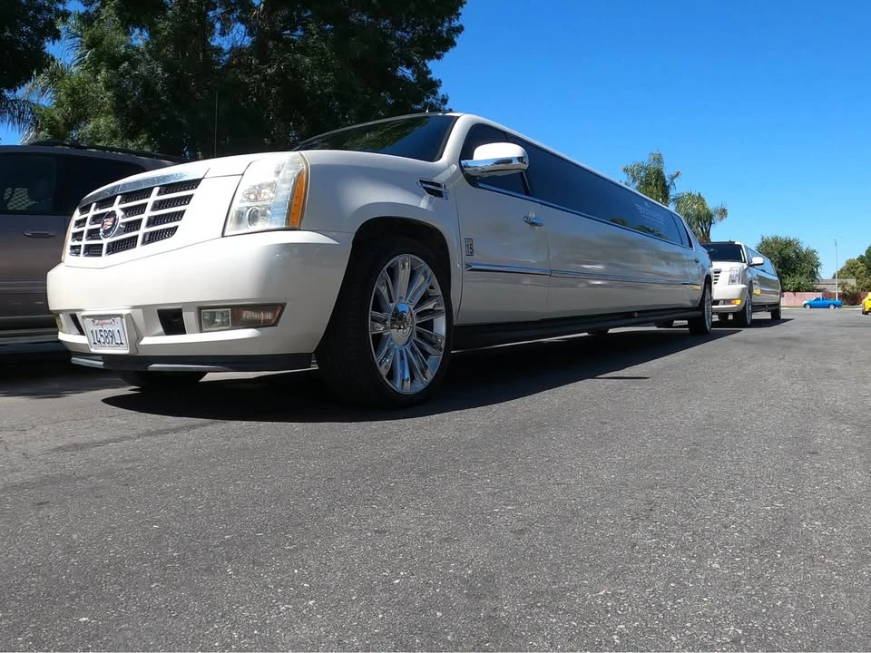 2004 Cadillac Escalade & EXT 2nd Gen - Image 11 of 11