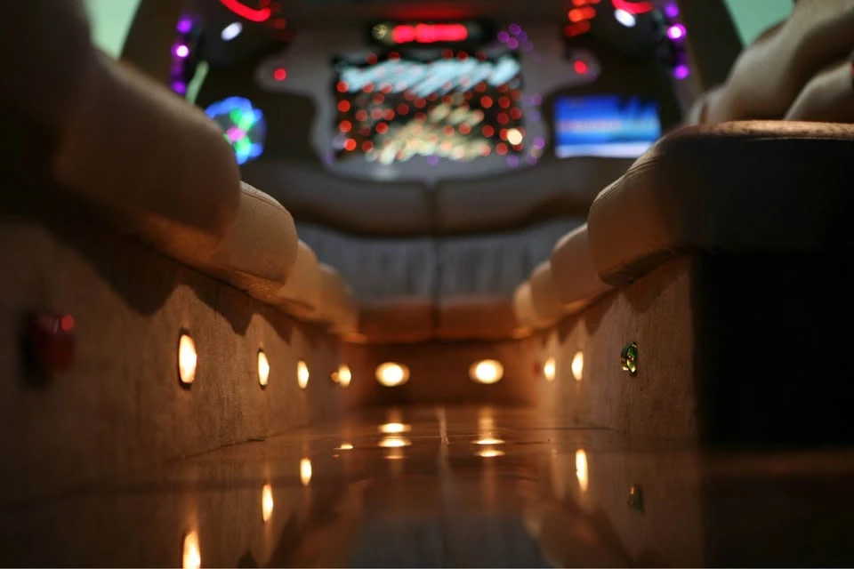 2004 Cadillac Escalade & EXT 2nd Gen - Image 10 of 11