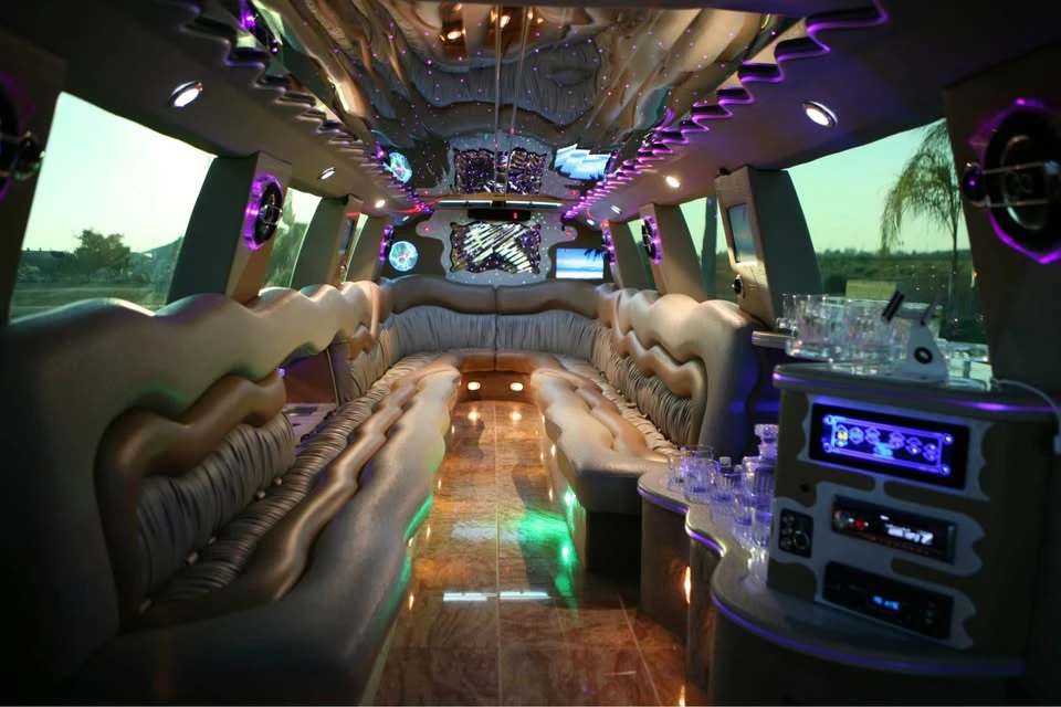 2004 Cadillac Escalade & EXT 2nd Gen - Image 9 of 11