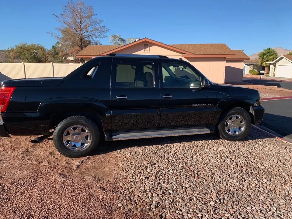 2004 Cadillac Escalade & EXT 2nd Gen - Image 9 of 12