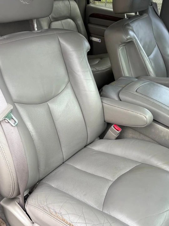 2004 Cadillac Escalade & EXT 2nd Gen - Image 6 of 9