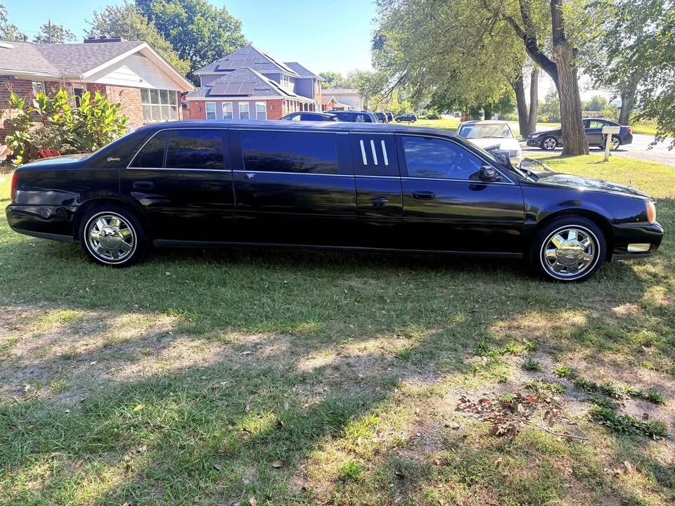 2004 Cadillac DeVille 8th Gen - Image 4 of 4