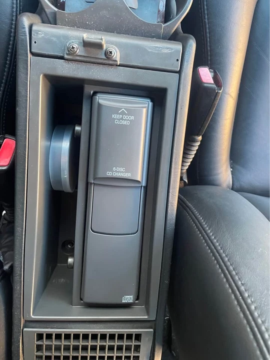 2004 Cadillac Seville - Image 10 of 13
