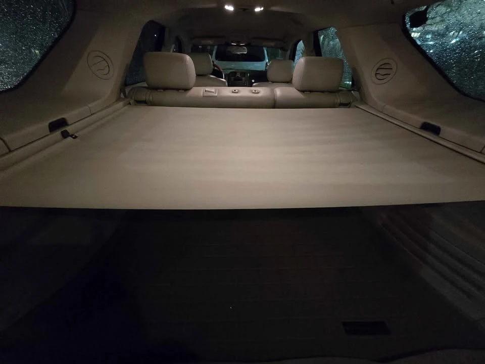 2004 Cadillac SRX - Image 3 of 4