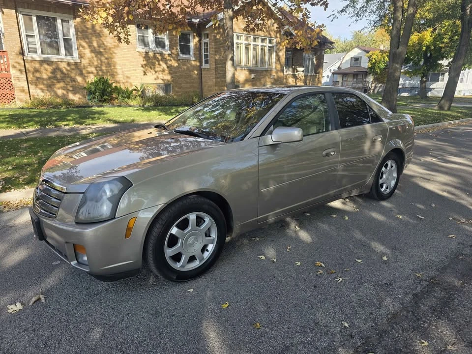 2004 Cadillac SRX - Image 5 of 10