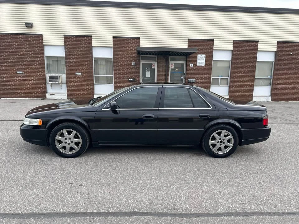 2004 Cadillac STS - Image 9 of 12