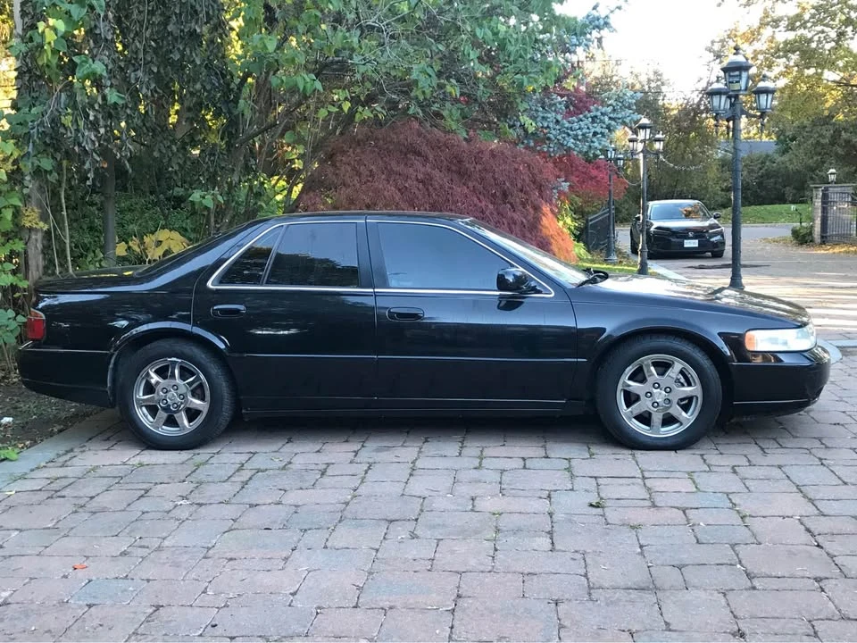 2004 Cadillac STS - Image 3 of 3