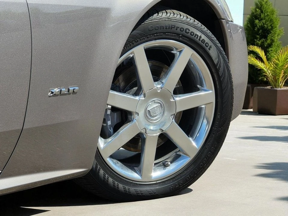 2004 Cadillac XLR - Image 12 of 20
