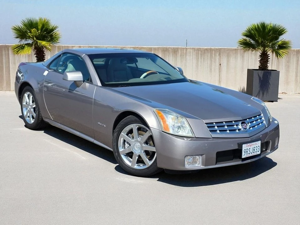 2004 Cadillac XLR - Image 14 of 20