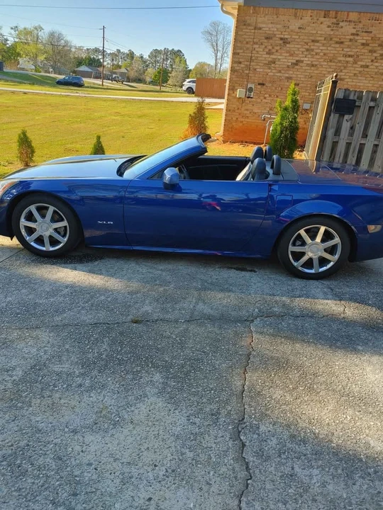 2004 Cadillac XLR - Image 12 of 12