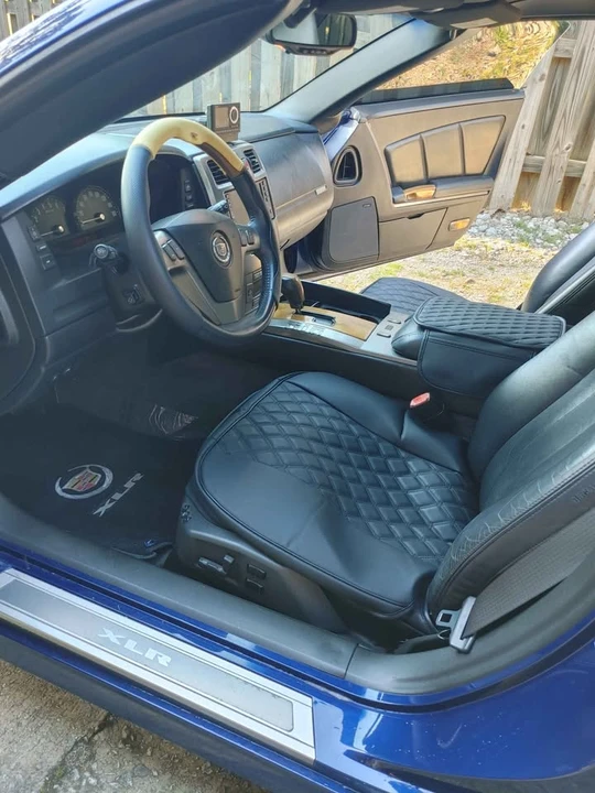 2004 Cadillac XLR - Image 4 of 12