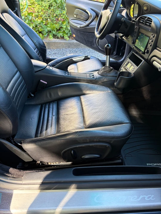 2004 Porsche 996 Carrera - Image 9 of 15