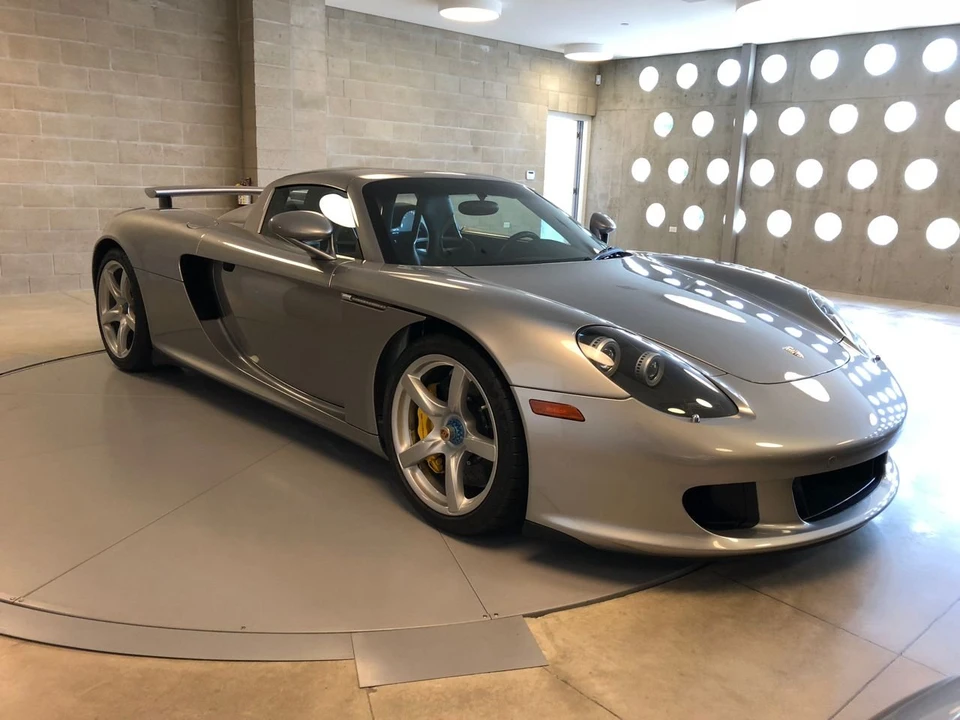 2004 Porsche Carrera GT - Image 4 of 20