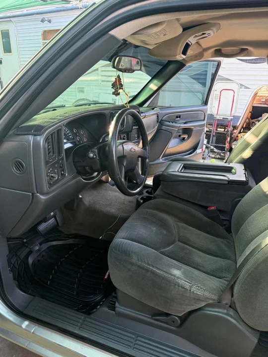 2004 Chevrolet Silverado 1st Gen - Image 10 of 17