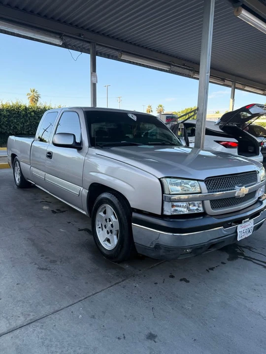 2004 Chevrolet Silverado 1st Gen - Image 2 of 17