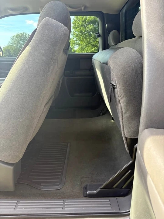 2004 Chevrolet Silverado 1st Gen - Image 6 of 12