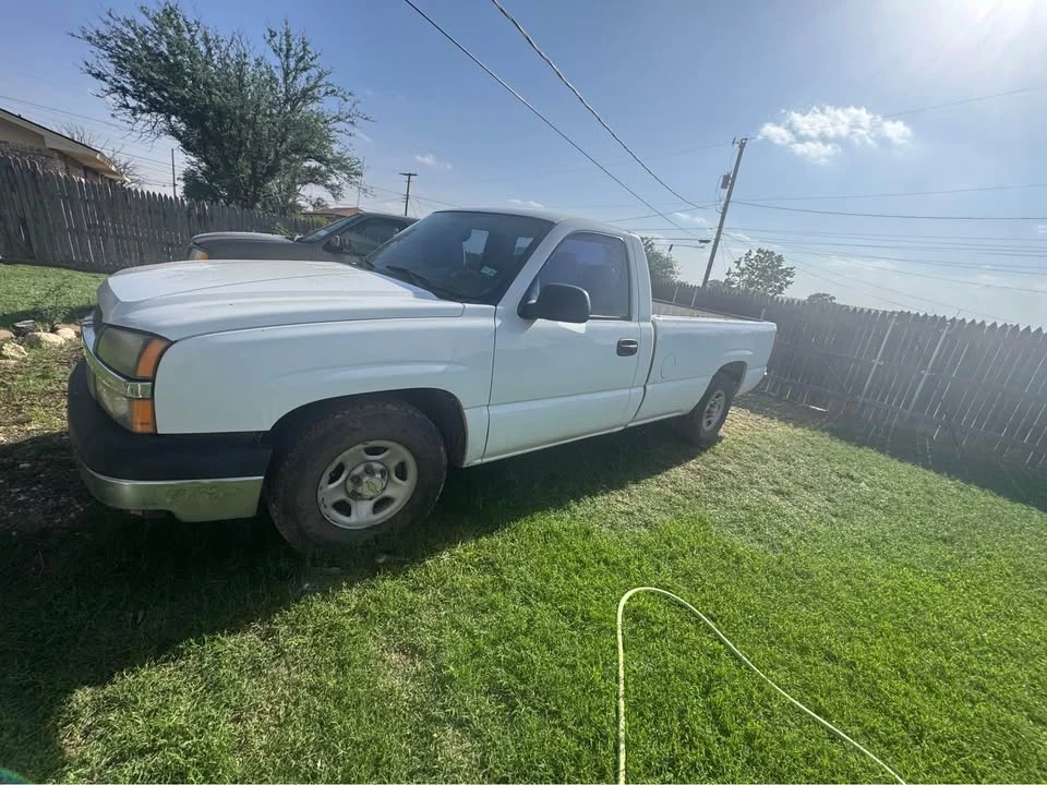 2004 Chevrolet Silverado 1st Gen - Image 2 of 5