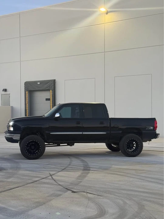 2004 Chevrolet Silverado 1st Gen - Image 2 of 6