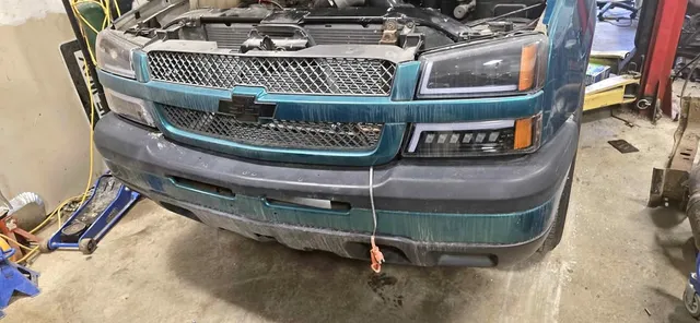 2004 Chevrolet 1500 Regular Cab Short Bed