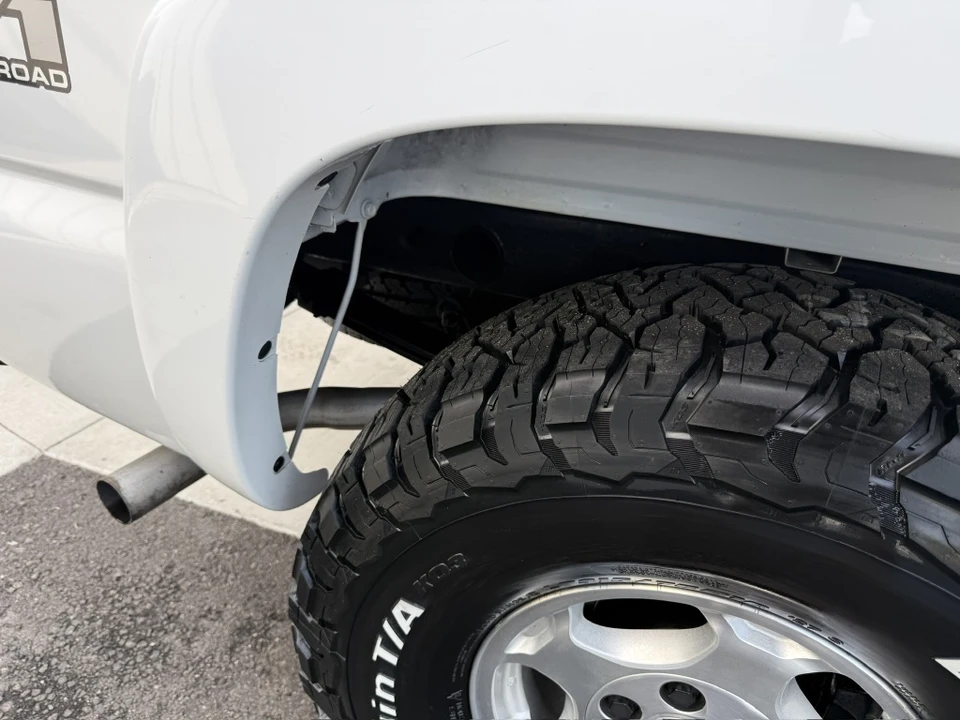 2004 Chevrolet Silverado 1st Gen - Image 17 of 18