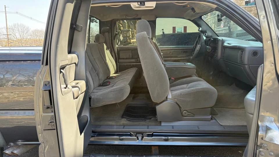2004 Chevrolet Silverado 1st Gen - Image 5 of 6