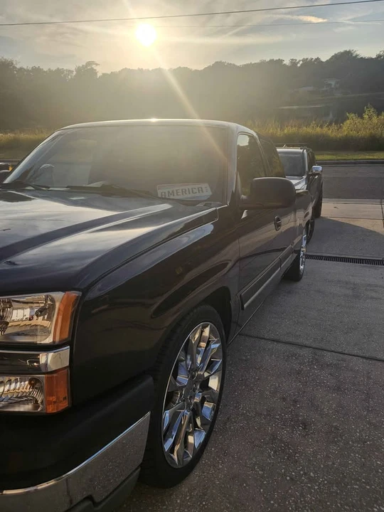 2004 Chevrolet Silverado 1st Gen - Image 10 of 11