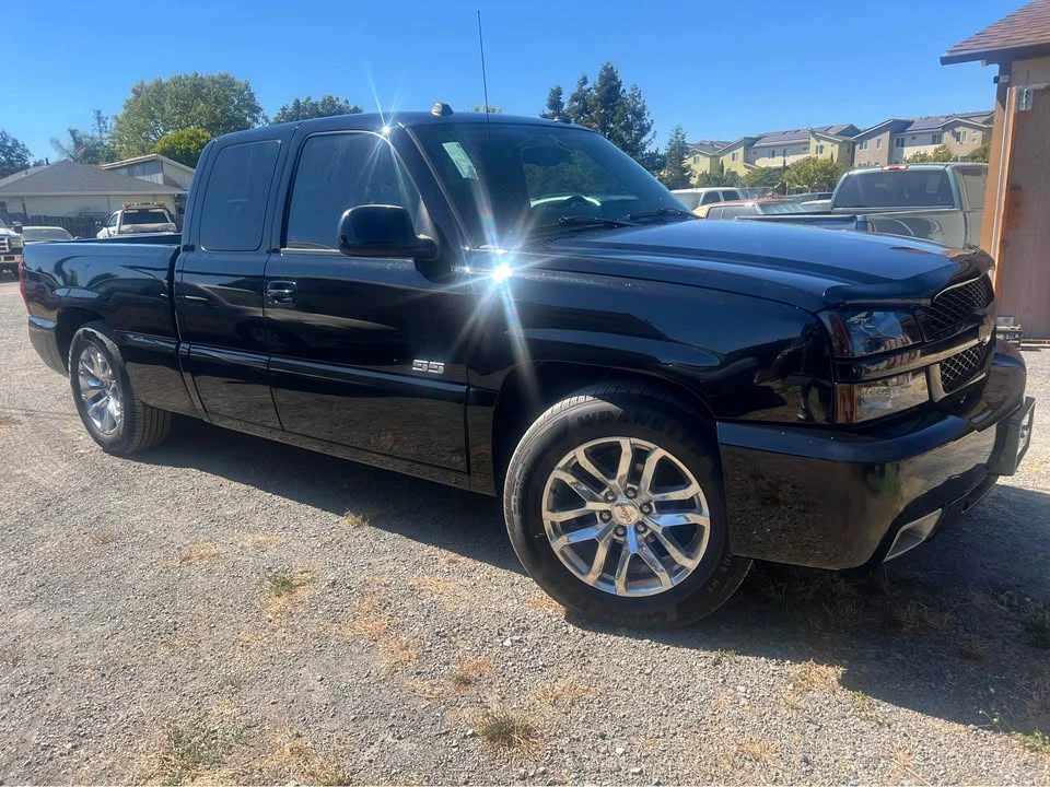 2004 Chevrolet Silverado 1st Gen - Image 2 of 5