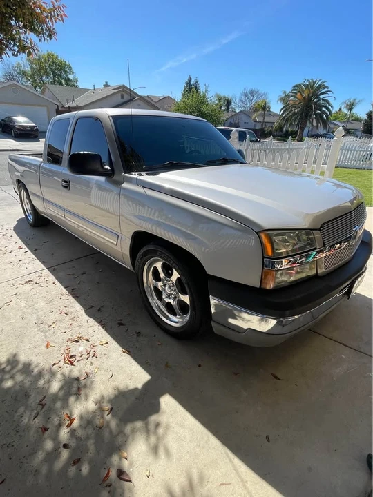 2004 Chevrolet Silverado 1st Gen - Image 2 of 11