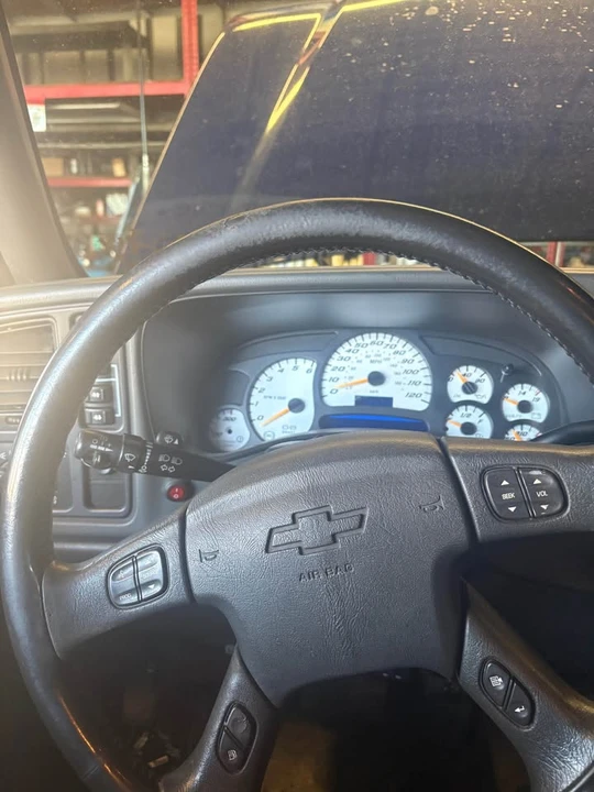 2004 Chevrolet Silverado 1st Gen - Image 2 of 8